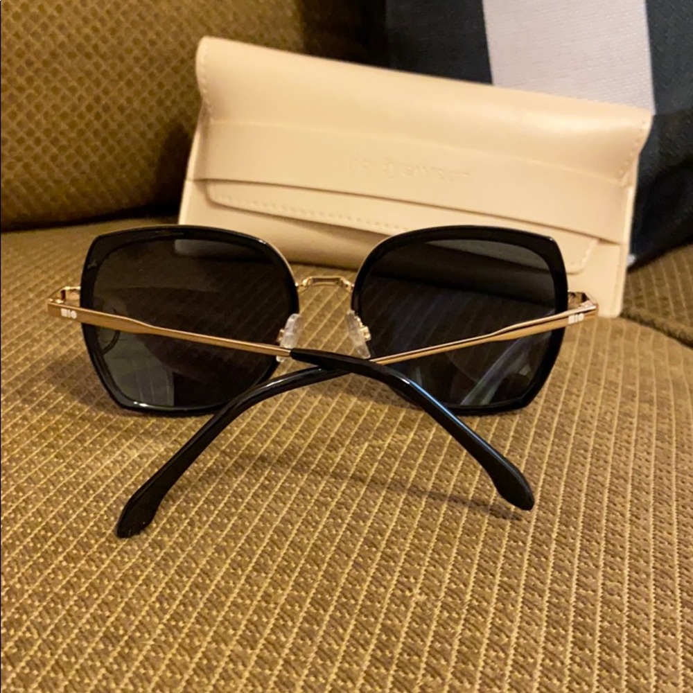 Mio Sunglasses - Picture 2 of 4